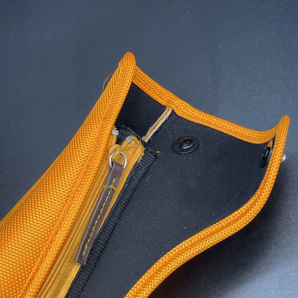 HTF Novelty Veuve Clicquot Event Cloth Tote Bag 14x14.75 Insulated Ice Jacket - Picture 8 of 9